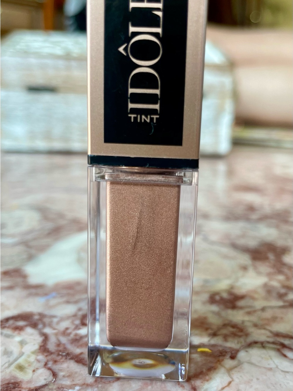 Lancôme Idole Tint - Soft Champagne Beige eye Shadow And Highlighter. - Picture 2 of 5